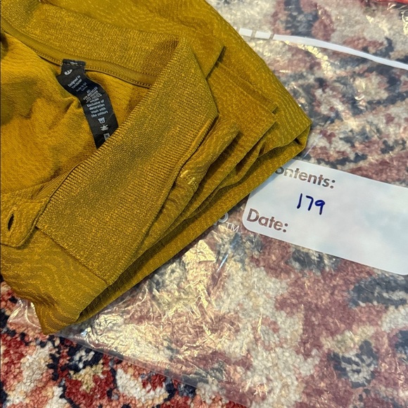 Lululemon Metal Vent Tech Polo 2.0 Large - Picture 12 of 12